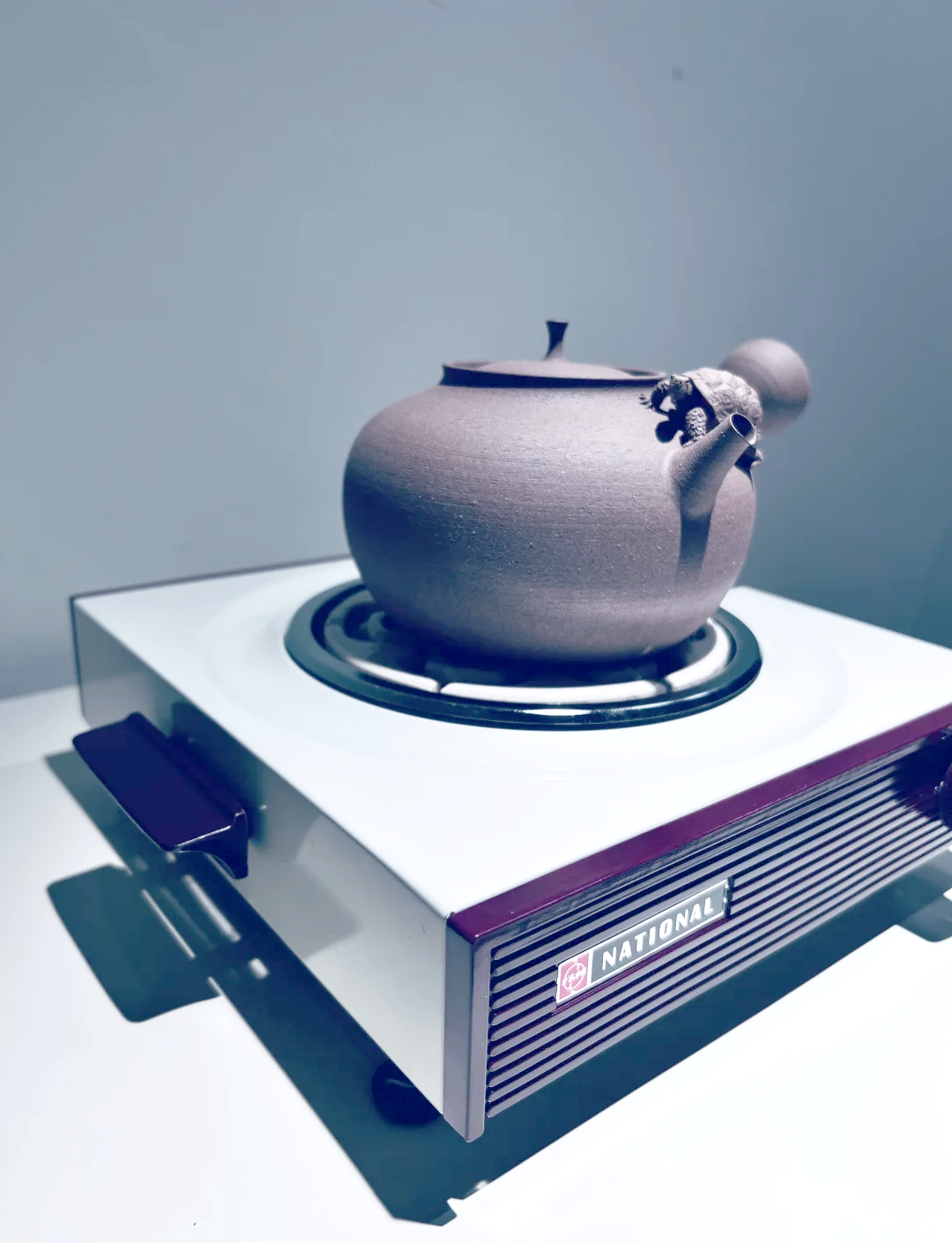 复古电炉:烧水的艺术与享受